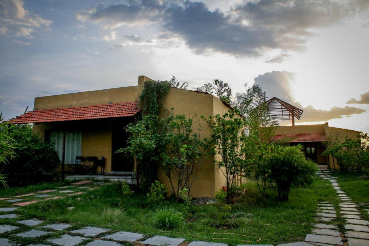 Beyond Stay Mahua Tola Tadoba Kolāra Exterior foto